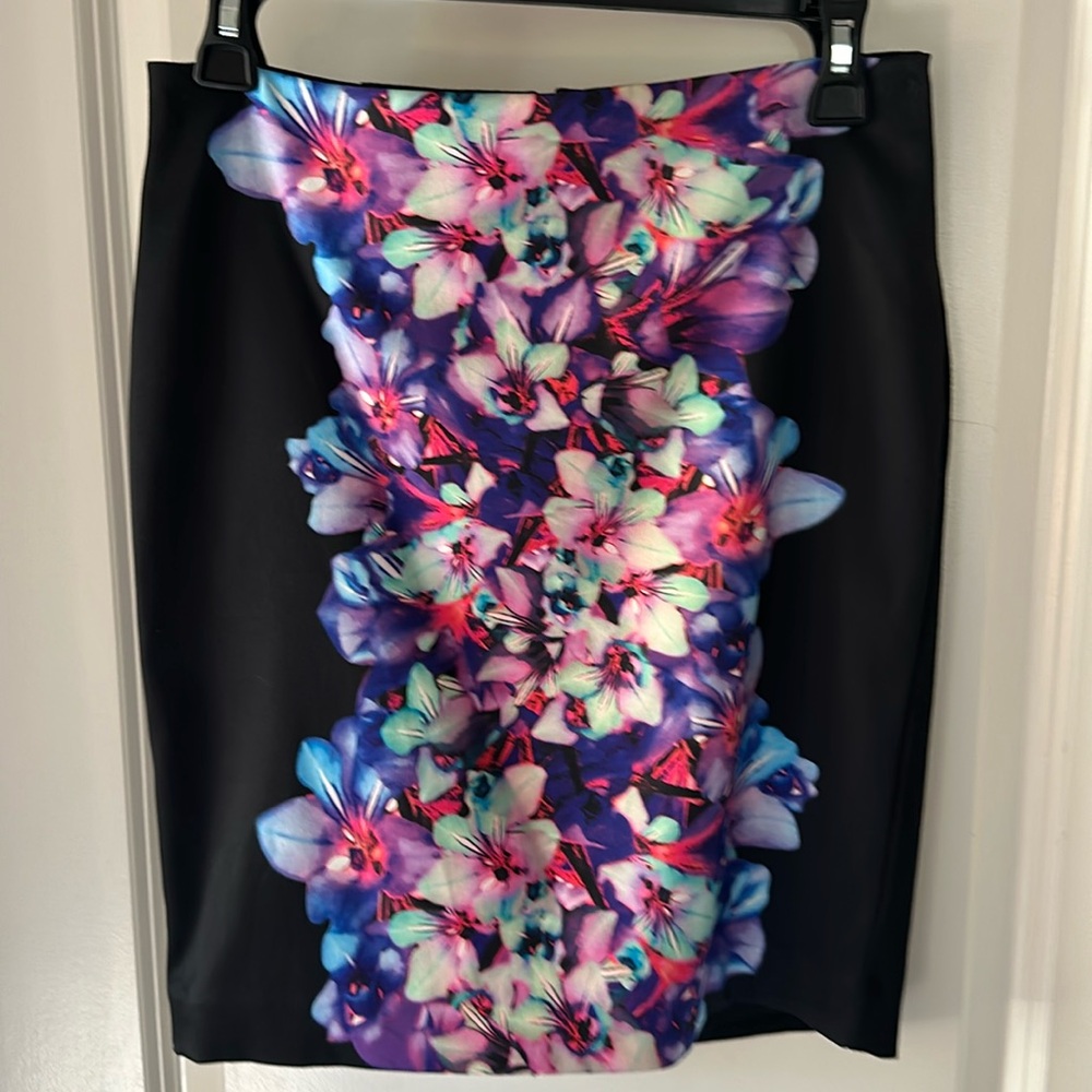 Black Floral Express Skirt size 0